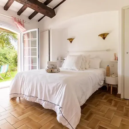 St-tropez/ramatuelle : 5br Avec Piscine Apartman *