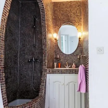 St-tropez/ramatuelle : 5br Avec Piscine *